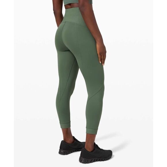 Lululemon Train Free High-Rise Crop Tight Legging in Algae Green - Size: 6 - Picture 3 of 13